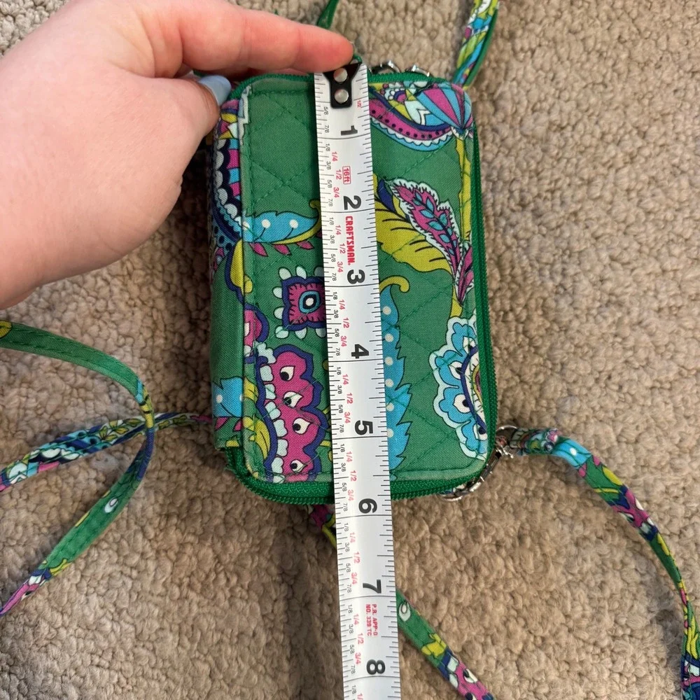 Vera Bradley All In One Crossbody Wallet Retired Emerald‎ Paisley